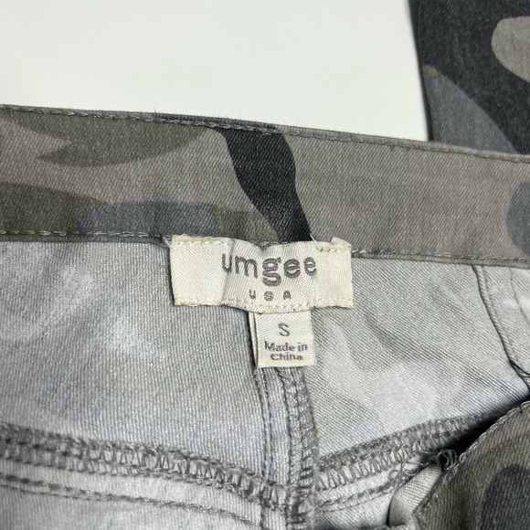 Umgee camo moto pants. - Picture 3 of 4